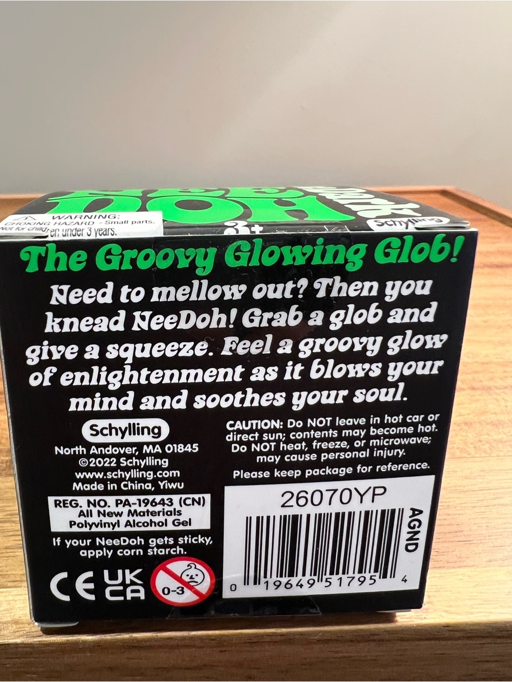 ๐๐ฅ Glow In The Dark NeeDoh Ball - Neon Green - VIRAL RARE ๐๐ฅ - Picture 3 of 4